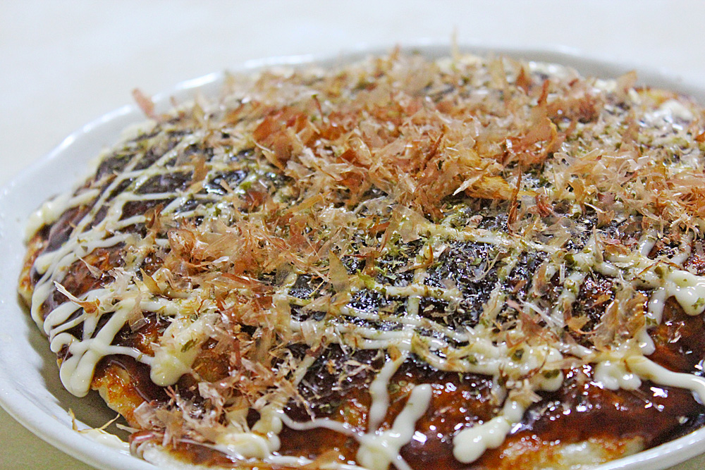 ふわふわトローり！餅チーズ豚玉のお好み焼き！